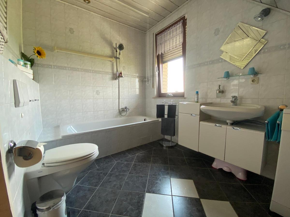 Ferienwohnung Bock Im Seenland Хойерсверда Экстерьер фото
